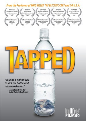 Proyección de la película "Tapped"