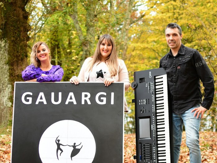 Verbena con el grupo Gauargi